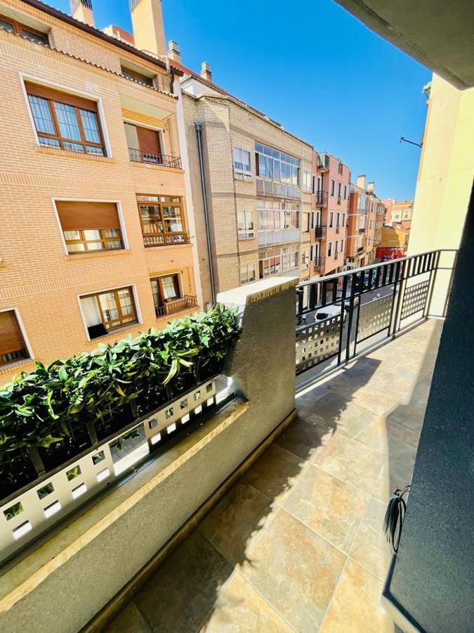 Ferienwohnung La Casa Del Rock Aranda de Duero Exterior foto